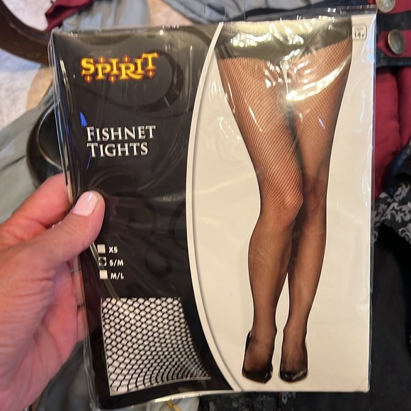 Spirit castaway cutie “ pirate Halloween costume - Picture 2 of 8